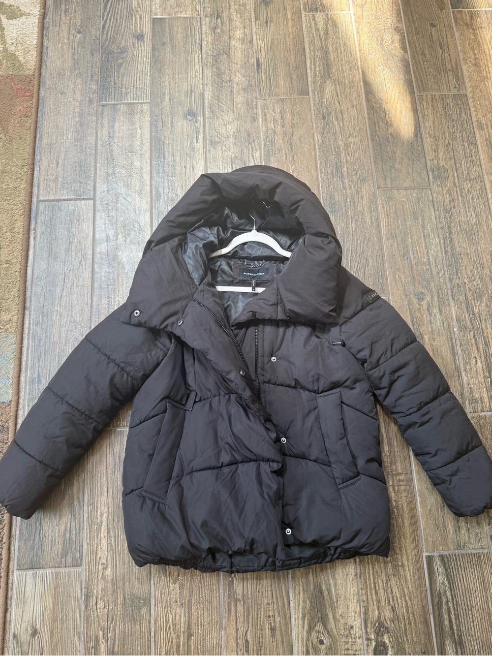 BCBGMaxAzria Black Puffer Jacket with Funnel Neck - Picture 1 of 8